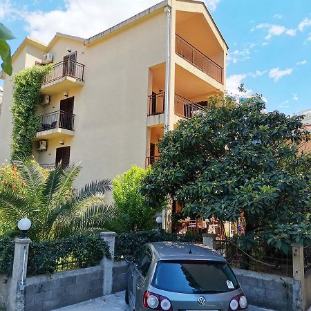 Apartments And Rooms Marija Будва Екстериор снимка