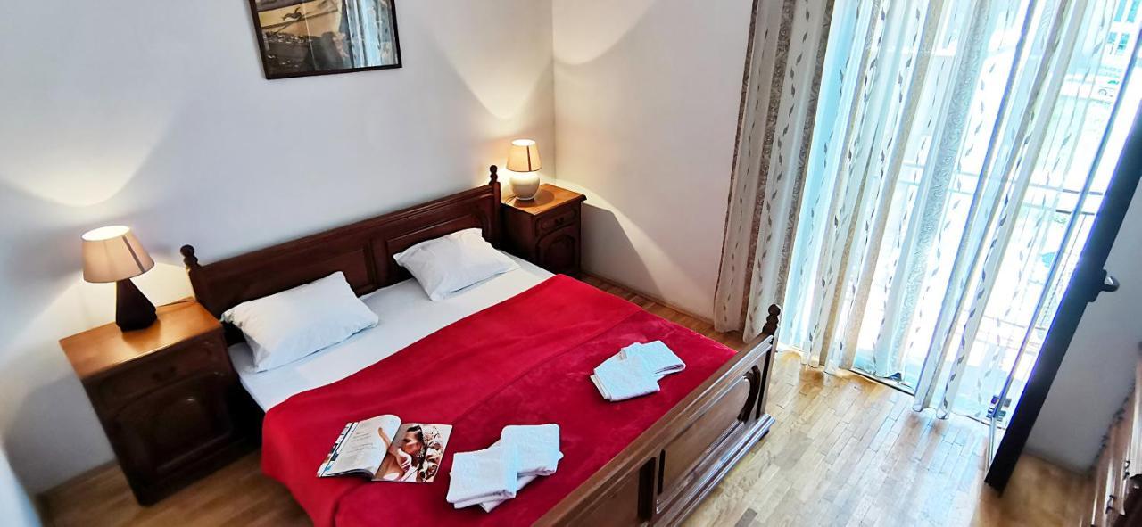 Apartments And Rooms Marija Будва Екстериор снимка
