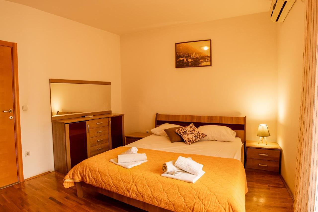 Apartments And Rooms Marija Будва Екстериор снимка