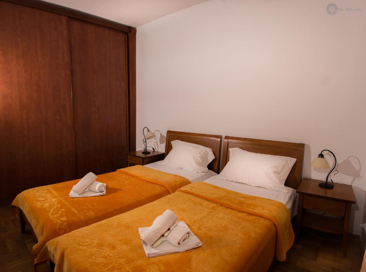 Apartments And Rooms Marija Будва Екстериор снимка